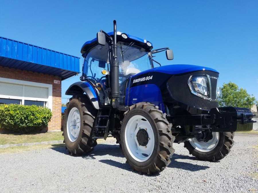 Tractor FT804